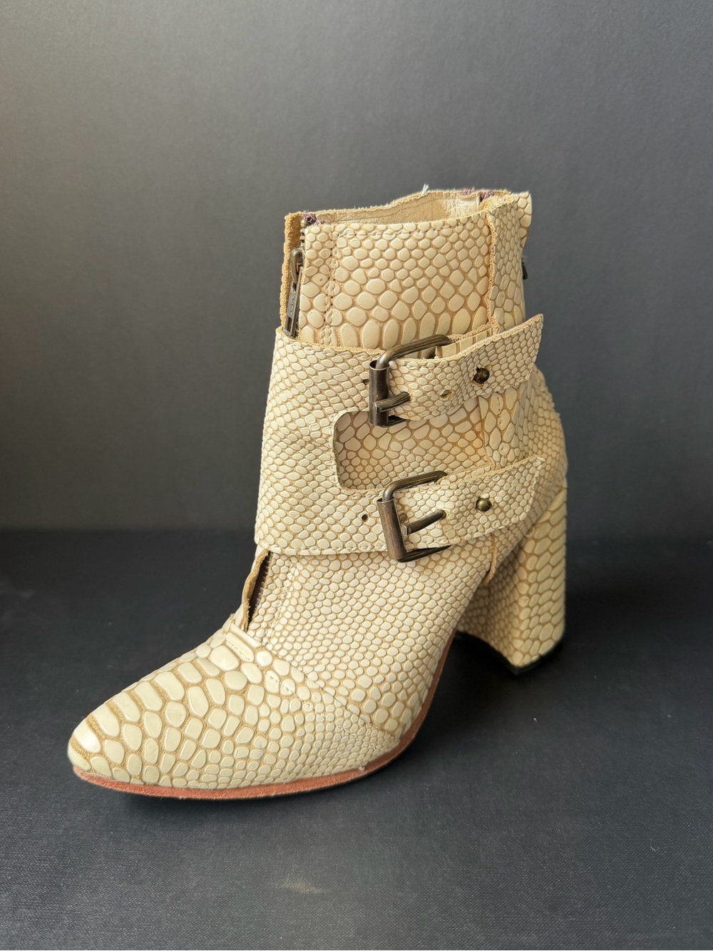 FREEBIRD heeled boots